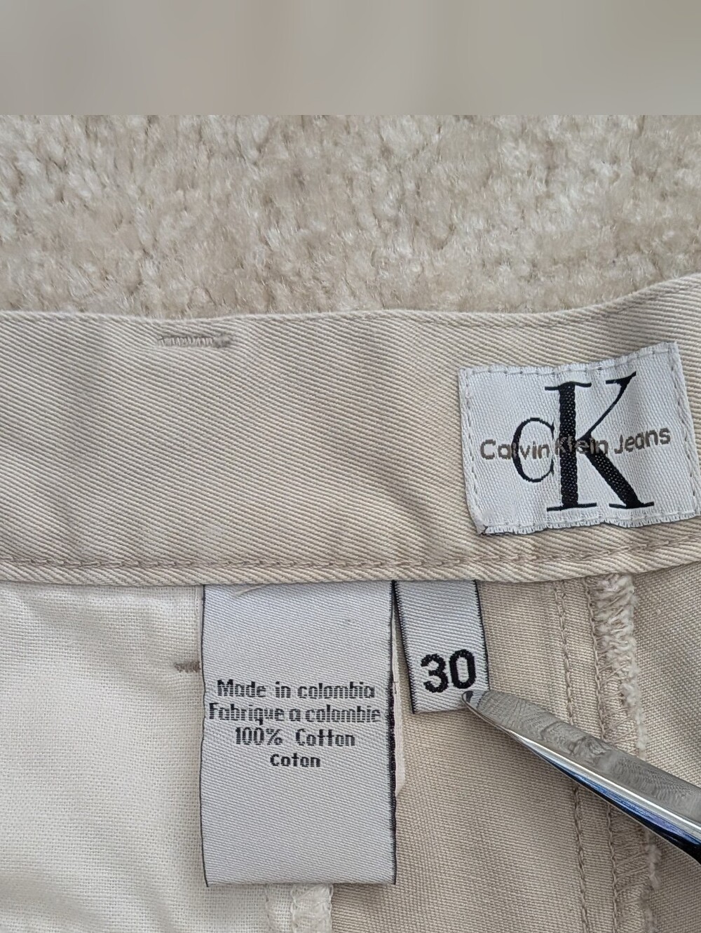 Calvin Klein shorts 30 - Picture 5 of 8